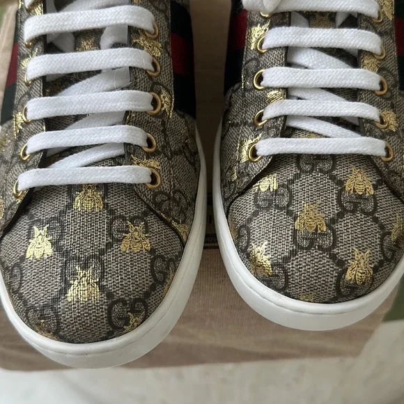 WOMEN'S (unisex) ACE GG SUPREME GUCCI SNEAKER WITH BEES - Picture 3 of 8